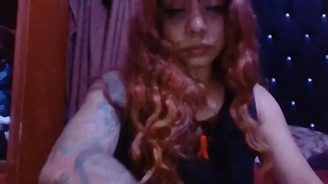 Jennxdolls online show from August 5, 5:54 am