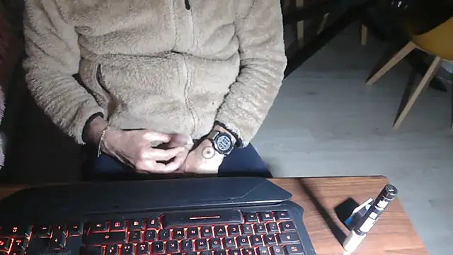 Adri gard online show from March 1, 9:17 pm