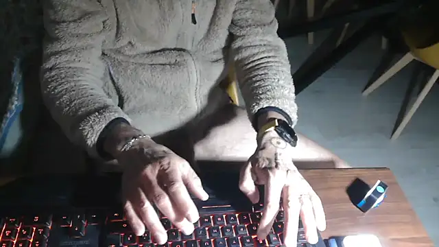 Adri gard online show from April 23, 9:17 pm