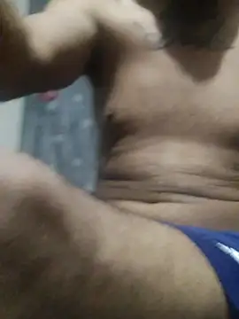 Snapshot of pineda1689 chatting on December 1, 7:24 am pineda1689 online show from December 1, 7:24 am