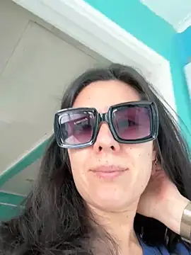 Reinacatchile online show from March 6, 9:22 pm