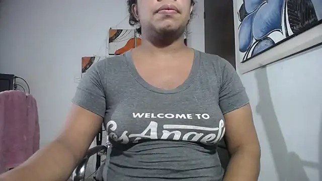 tsbigcock10incock online show from November 1, 5:31 am