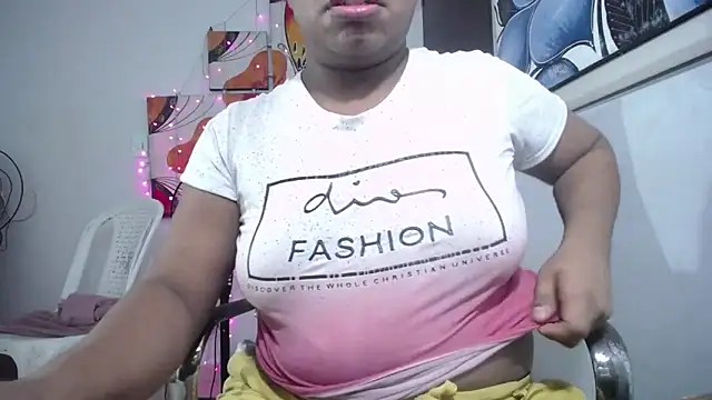 tsbigcock10incock online show from June 23, 3:15 am