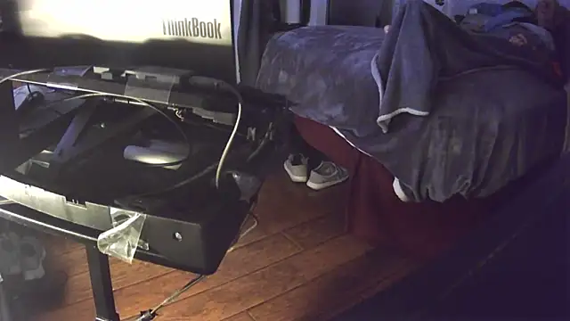 flasher15 online show from March 12, 11:33 pm