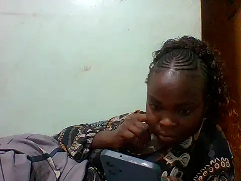 sexxyqueenn22 online show from December 18, 5:24 am