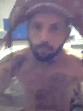 Snapshot of Leonpicudo chatting on December 27, 3:20 am Leonpicudo online show from December 27, 3:20 am