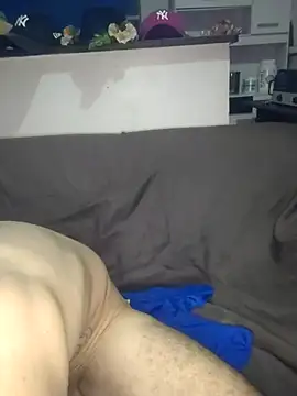 Snapshot of Leonpicudo chatting on January 10, 9:53 pm Leonpicudo online show from January 10, 9:53 pm