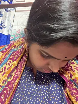 Beauty-queen online show from March 8, 2:40 pm