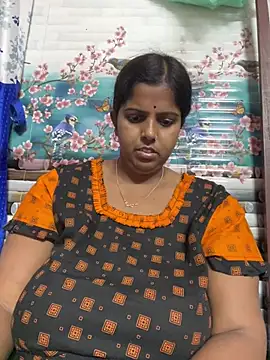 Beauty-queen online show from March 11, 7:25 pm