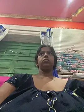 Snapshot of Beauty-queen chatting on June 30, 12:00 am Beauty-queen online show from June 30, 12:00 am