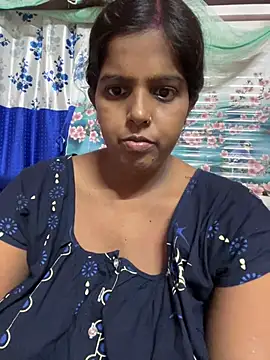 Snapshot of Beauty-queen chatting on July 6, 2:03 pm Beauty-queen online show from July 6, 2:03 pm