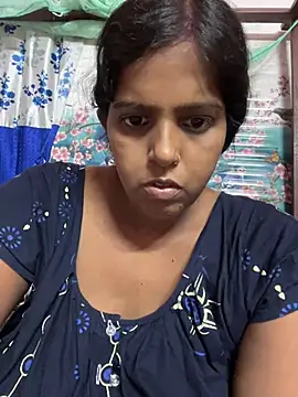 Snapshot of Beauty-queen chatting on July 6, 3:14 pm Beauty-queen online show from July 6, 3:14 pm