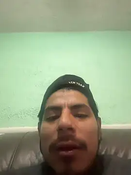 Snapshot of MynameisPaco chatting on November 27, 4:25 am MynameisPaco online show from November 27, 4:25 am