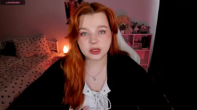  Lisa x online show from October 24, 10:00 am