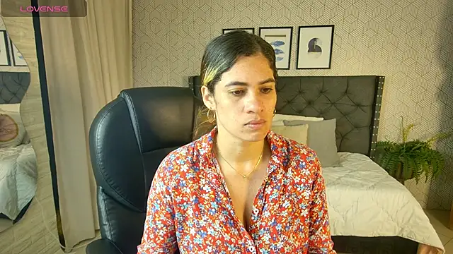 sussy  stone online show from January 6, 12:46 pm