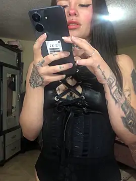 Tifanny Sweett online show from April 8, 9:09 am