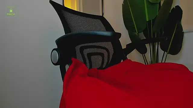 Snapshot of Whitney_Svonn chatting on January 23, 3:32 pm Whitney Svonn online show from January 23, 3:32 pm