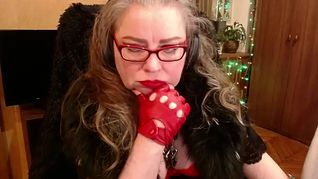 Miss Tress online show from January 31, 4:06 pm