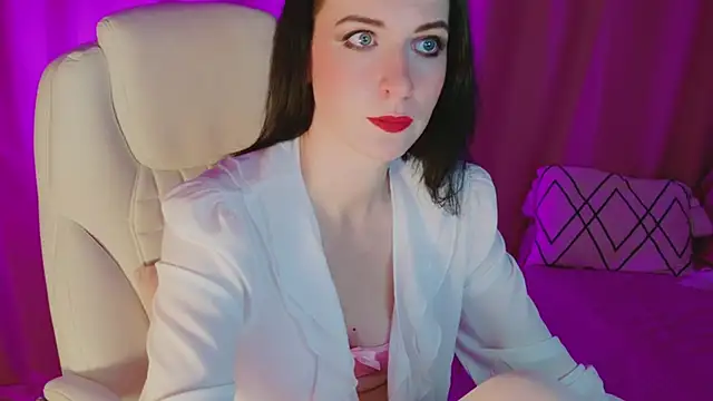 AndreaAshton online show from September 30, 4:34 pm