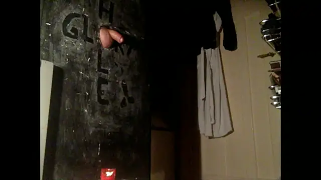 TweakyDude online show from October 26, 9:21 pm