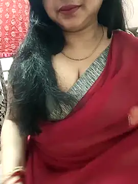 cuteyqueen online show from March 31, 5:08 am