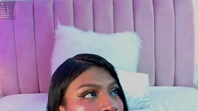 KimberlyCutee online show from June 27, 8:25 pm
