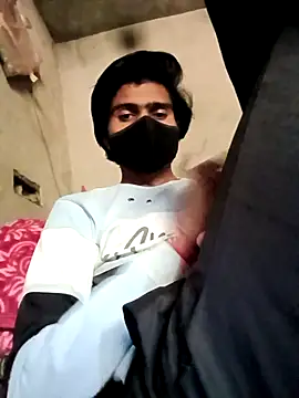 Yasha 14C Creator online show from November 10, 6:12 am