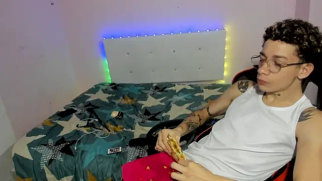 mateodeamjo online show from October 26, 10:54 am