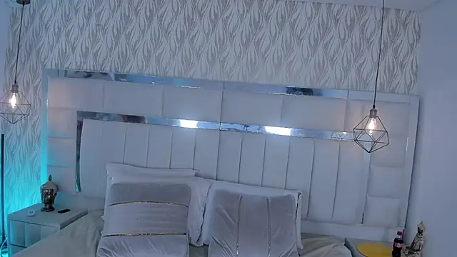 1m dalhia online show from November 5, 8:20 pm