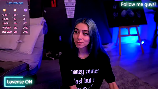 AriaVoss online show from October 21, 8:53 pm