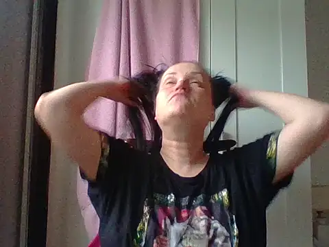  squirty cum lady  online show from February 22, 8:18 am