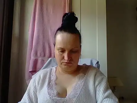  squirty cum lady  online show from March 9, 3:16 pm