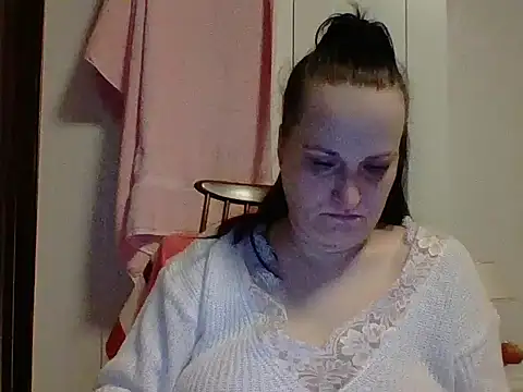  squirty cum lady  online show from March 12, 6:33 pm