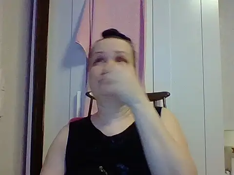  squirty cum lady  online show from March 15, 8:21 pm