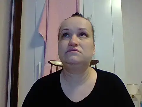  squirty cum lady  online show from March 16, 6:20 am