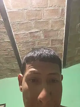 Snapshot of nowex18 chatting on November 14, 2:10 am nowex18 online show from November 14, 2:10 am