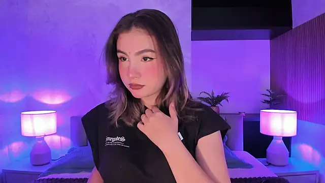 SamantaBone online show from October 17, 10:45 pm