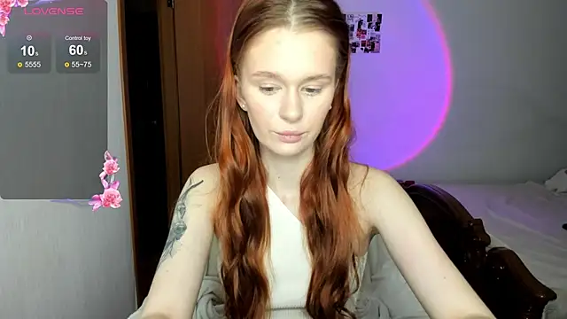 EmilySoul online show from December 2, 9:21 pm