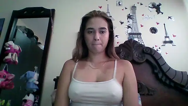 trianabell online show from October 8, 4:48 pm