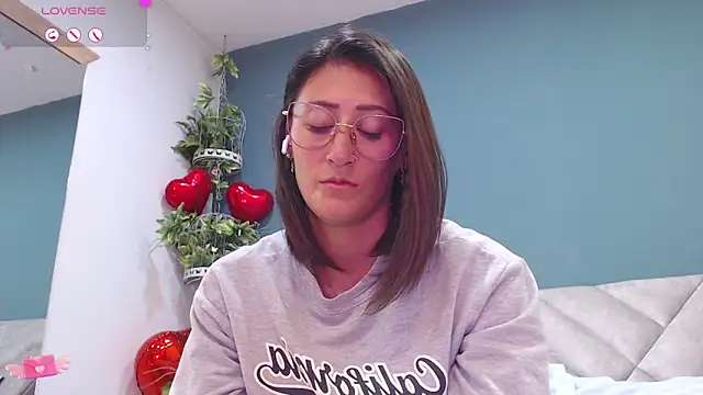 SharisWillian online show from March 13, 7:09 am