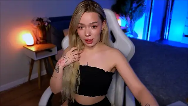 Lily Yin online show from February 15, 5:37 am