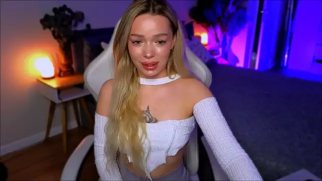 Lily Yin online show from March 13, 5:36 am