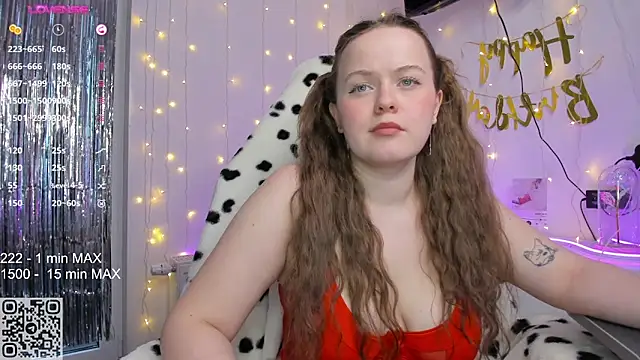 HANNA MONTANAS online show from January 30, 11:44 am