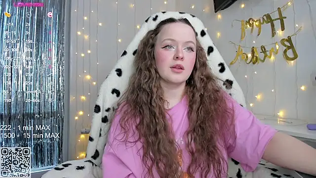 HANNA MONTANAS online show from March 1, 10:24 am