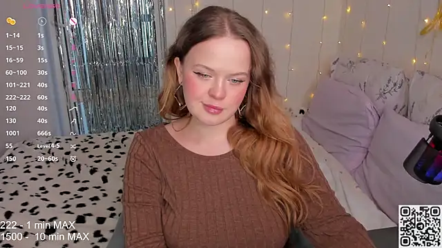 HANNA MONTANAS online show from September 15, 3:01 pm