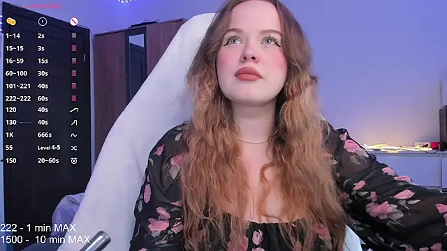 HANNA MONTANAS online show from October 18, 12:17 pm