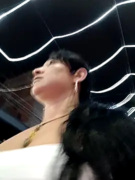 alondraabrown online show from December 2, 11:29 pm