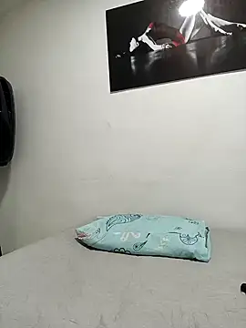 alondraabrown online show from December 20, 3:58 am