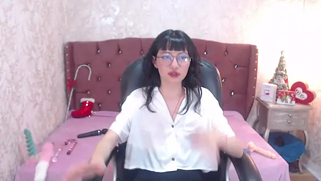 charlottemoonxz online show from December 19, 5:40 pm