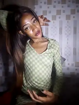 Snapshot of GoddessVee chatting on May 24, 6:46 pm GoddessVee online show from May 24, 6:46 pm